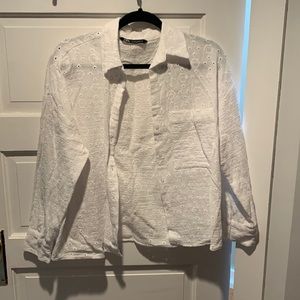 White button down blouse